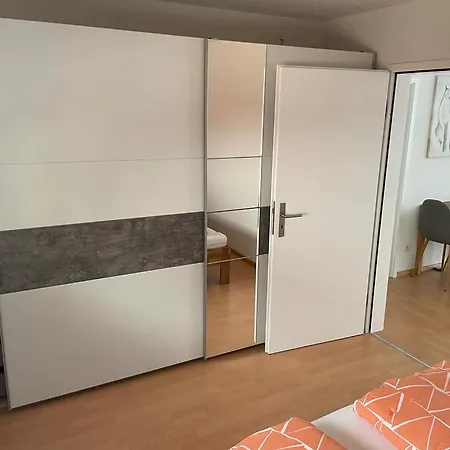 Haus Gaui 아파트 *