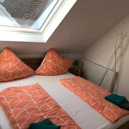 Haus Gaui Kirrweiler (Sudliche Weinstrasse)