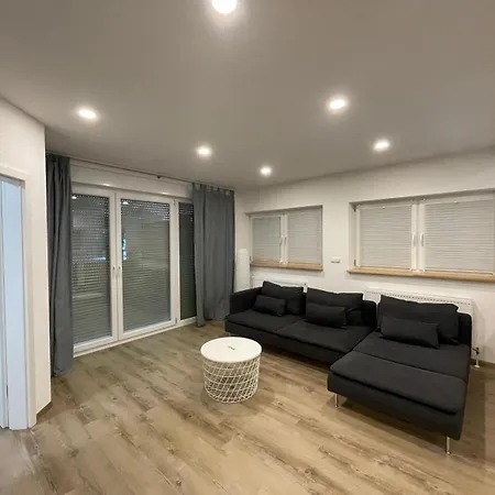 Haus Gaui 아파트 *